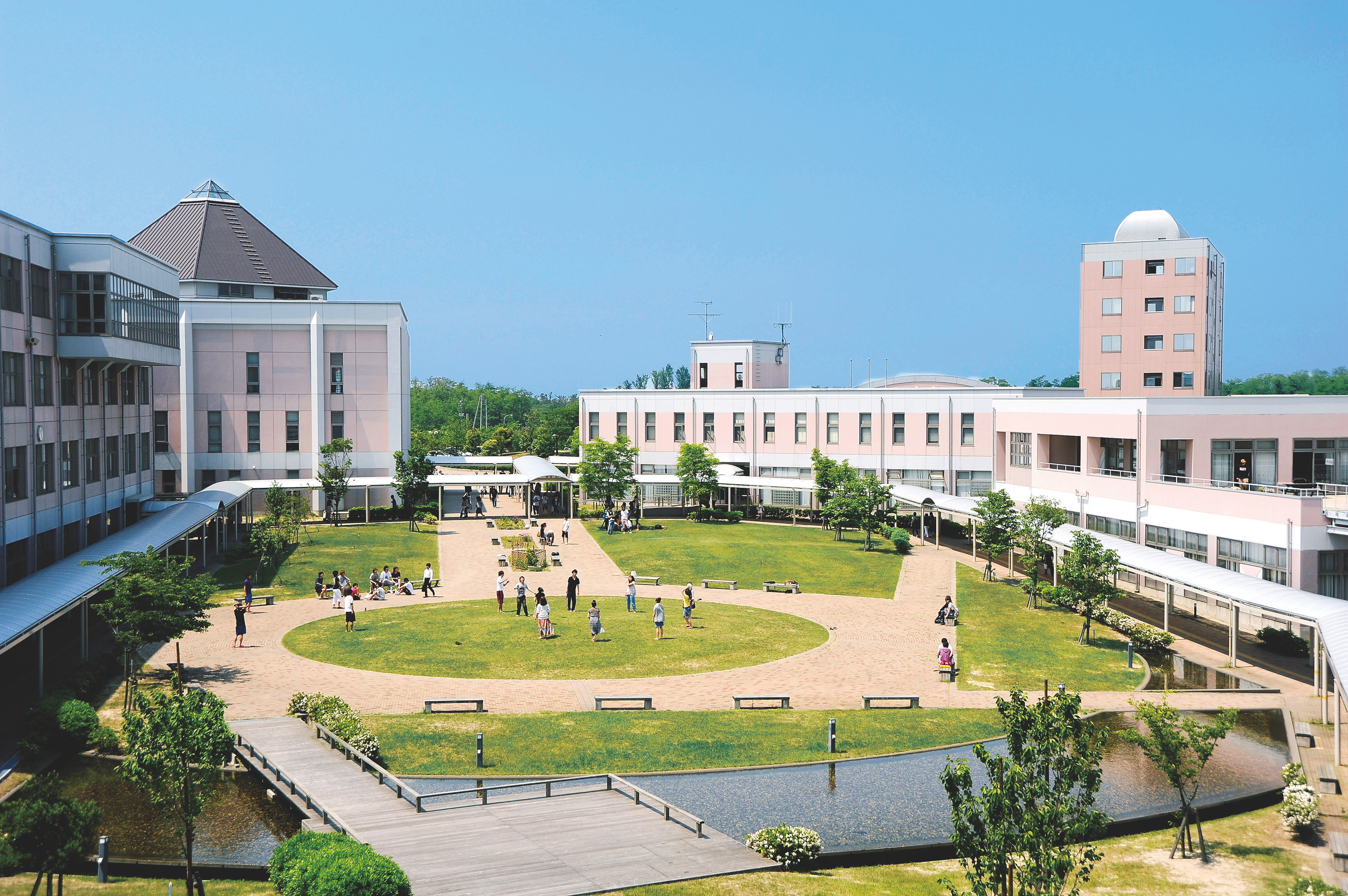 学校法人新潟総合学園 新潟医療福祉大学 | 教育福祉医療部会